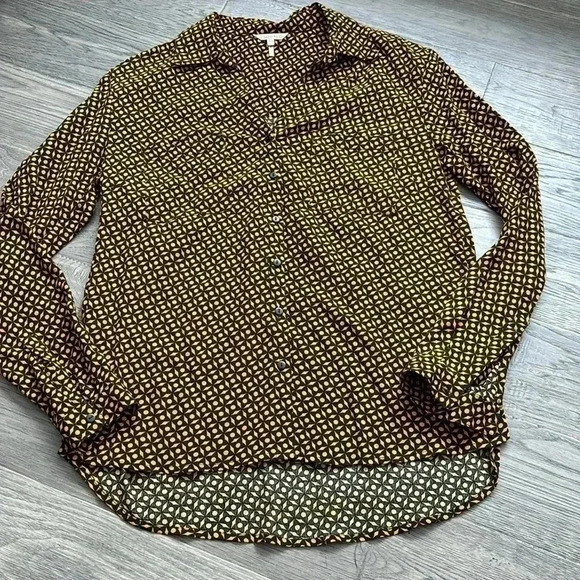 🔥Esqualo🔥 | Gold and  black patterned button up blouse - Picture 1 of 11
